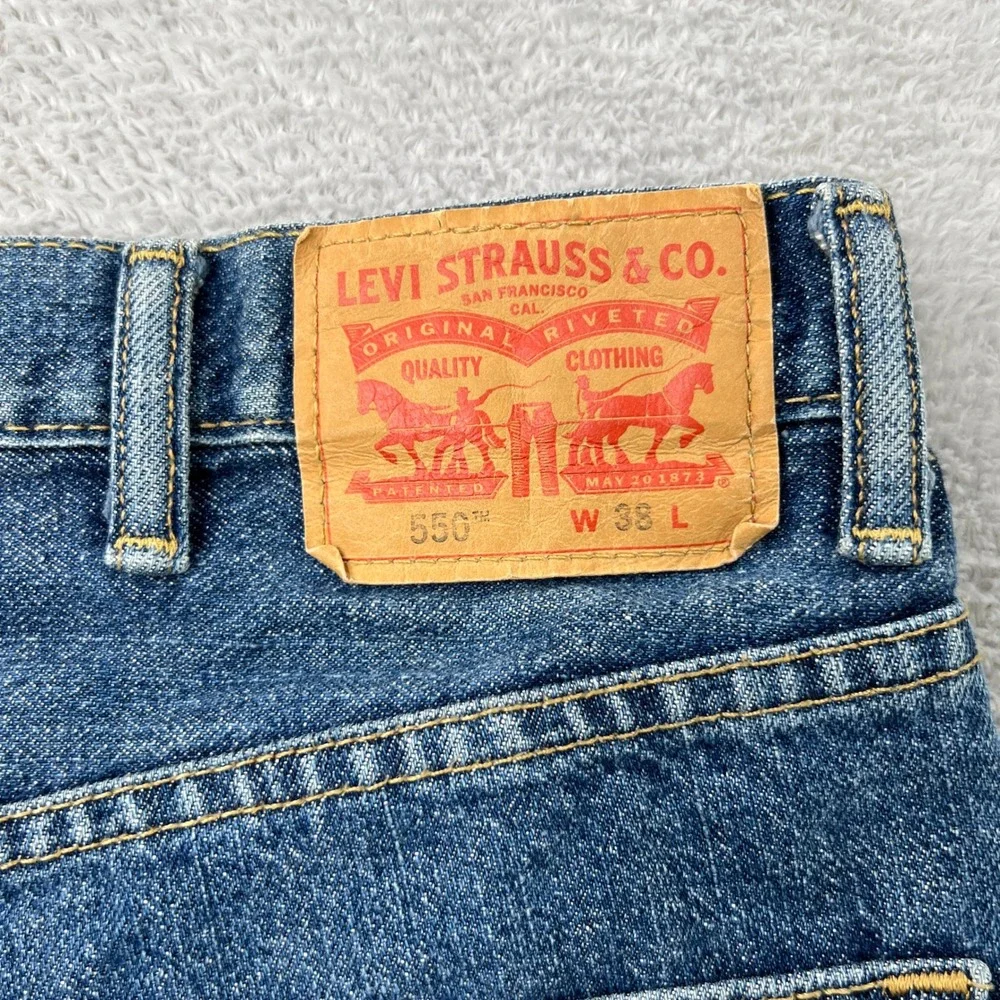 Levis levi 550